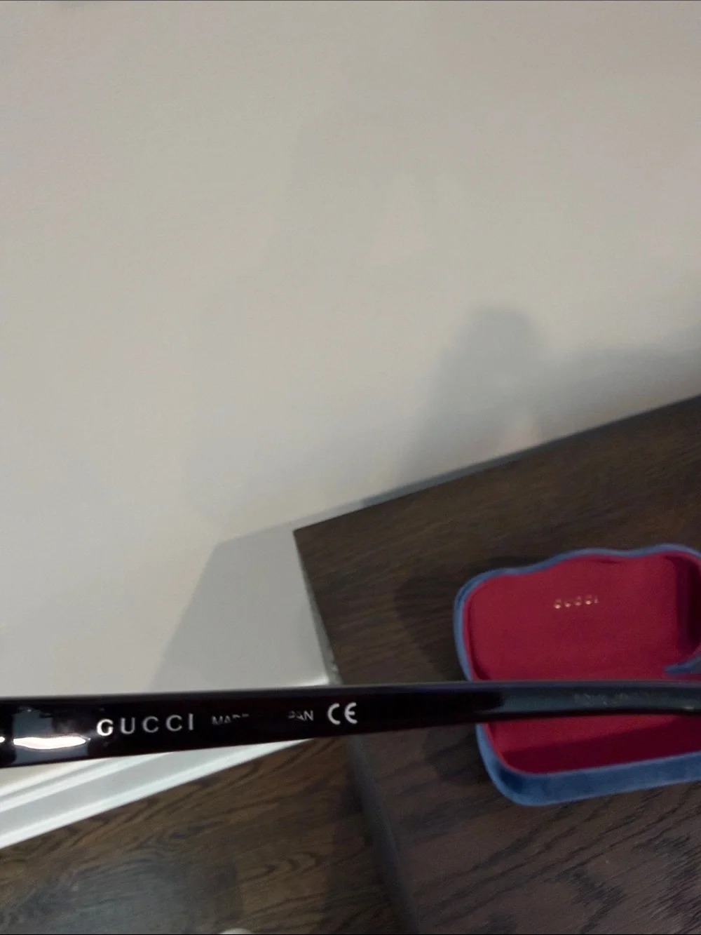 Gucci Black Aviator Sunglasses with Dark Lenses